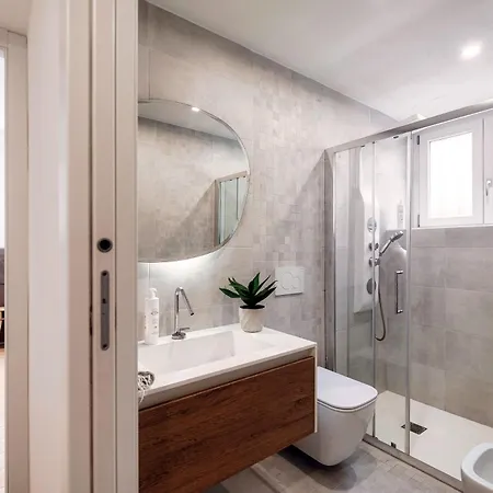 Appartement Rafael - By Myhomeincomo